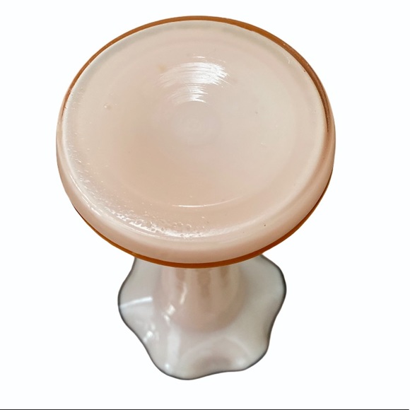 Vintage Czechoslovakia Signed 8” Ruffle Glass Vase - Picture 5 of 8